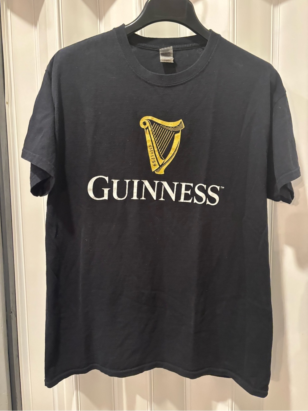 Guinness Men’s Black Logo T-Shirt with Gold Harp Size Large